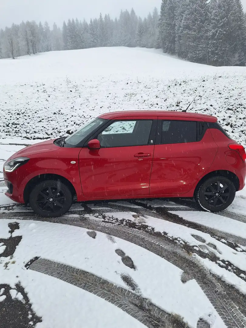 Suzuki Swift 1,2 Hybrid DualJet Allgrip Shine - 1