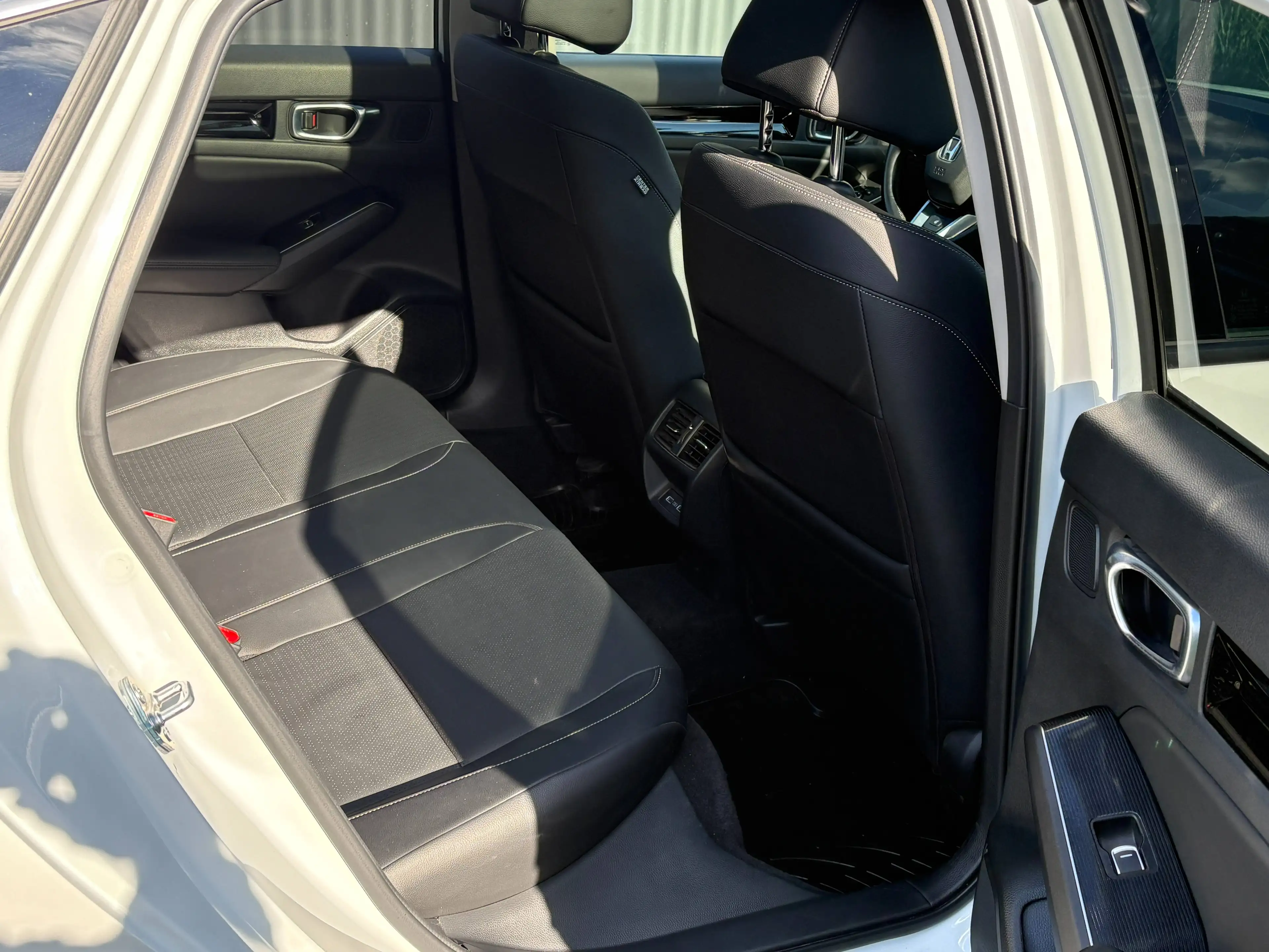 Honda Civic 2.0 e - HEV * HYBRIDE HAUT DE GAMME ADVANCE * TVA DEDUCTIBLE * HISTORIQUE COMPLET HONDA — photo 7