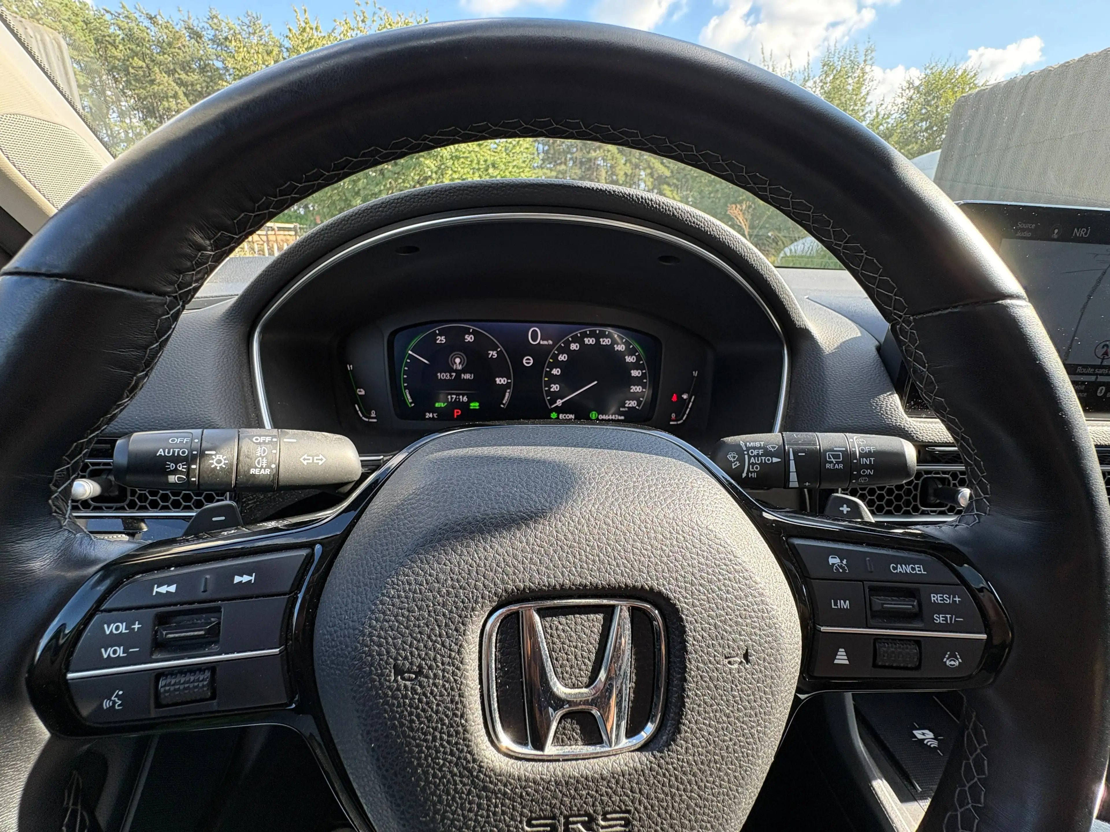 Honda Civic 2.0 e - HEV * HYBRIDE HAUT DE GAMME ADVANCE * TVA DEDUCTIBLE * HISTORIQUE COMPLET HONDA — photo 15