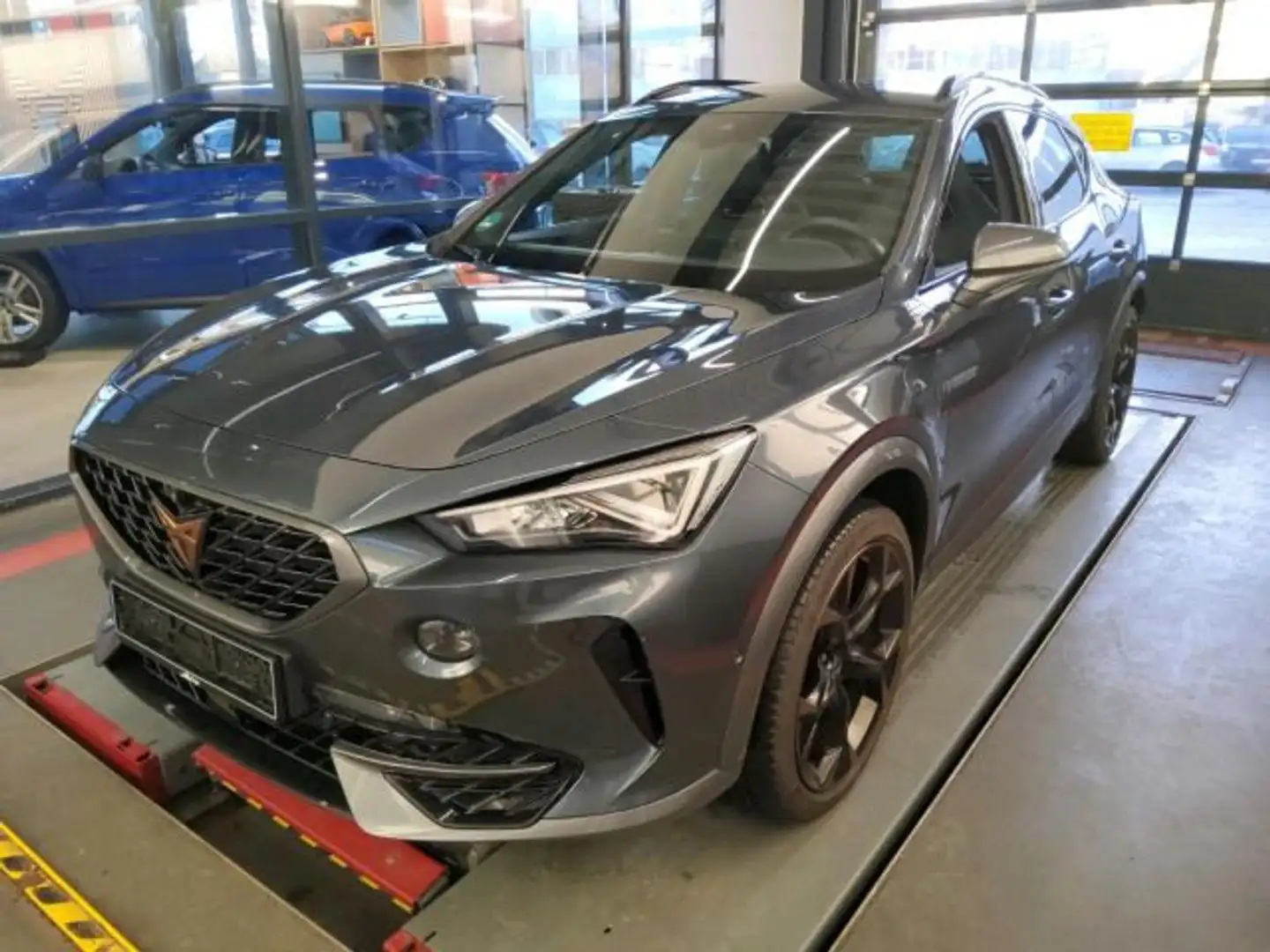 CUPRA Formentor 1.4 TSI eHybrid DSG VZ*Navi*AHK*Kamera Grau - 2