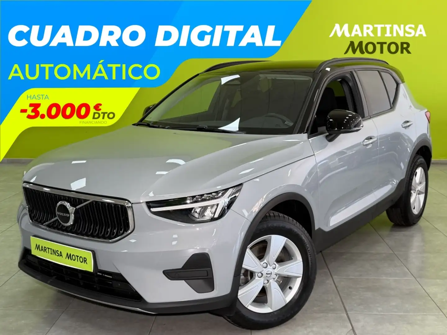 Volvo XC40 B3 Essential Aut. Gris - 1