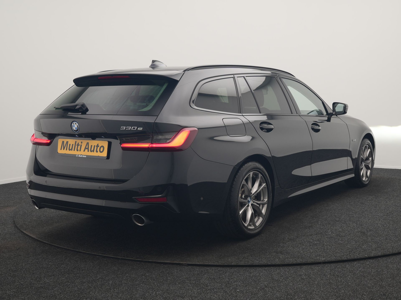 BMW 330 3-serie Touring 330e Sportline PHEV 293pk Dealer O — photo 3