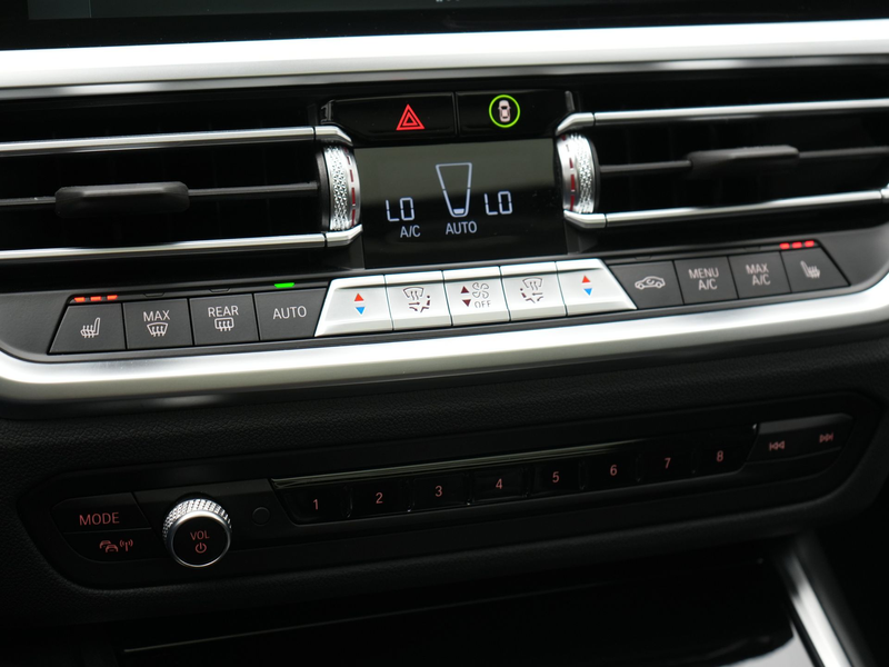 BMW 330 3-serie Touring 330e Sportline PHEV 293pk Dealer O — photo 12