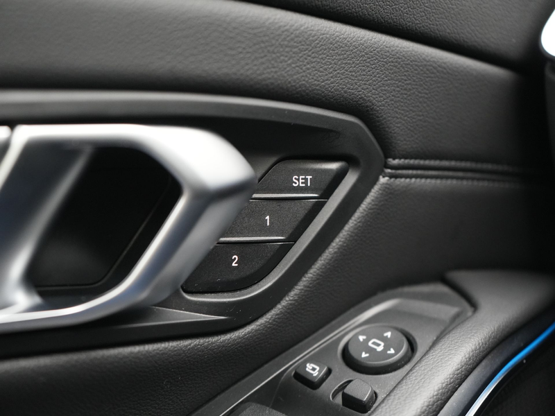 BMW 330 3-serie Touring 330e Sportline PHEV 293pk Dealer O — photo 9