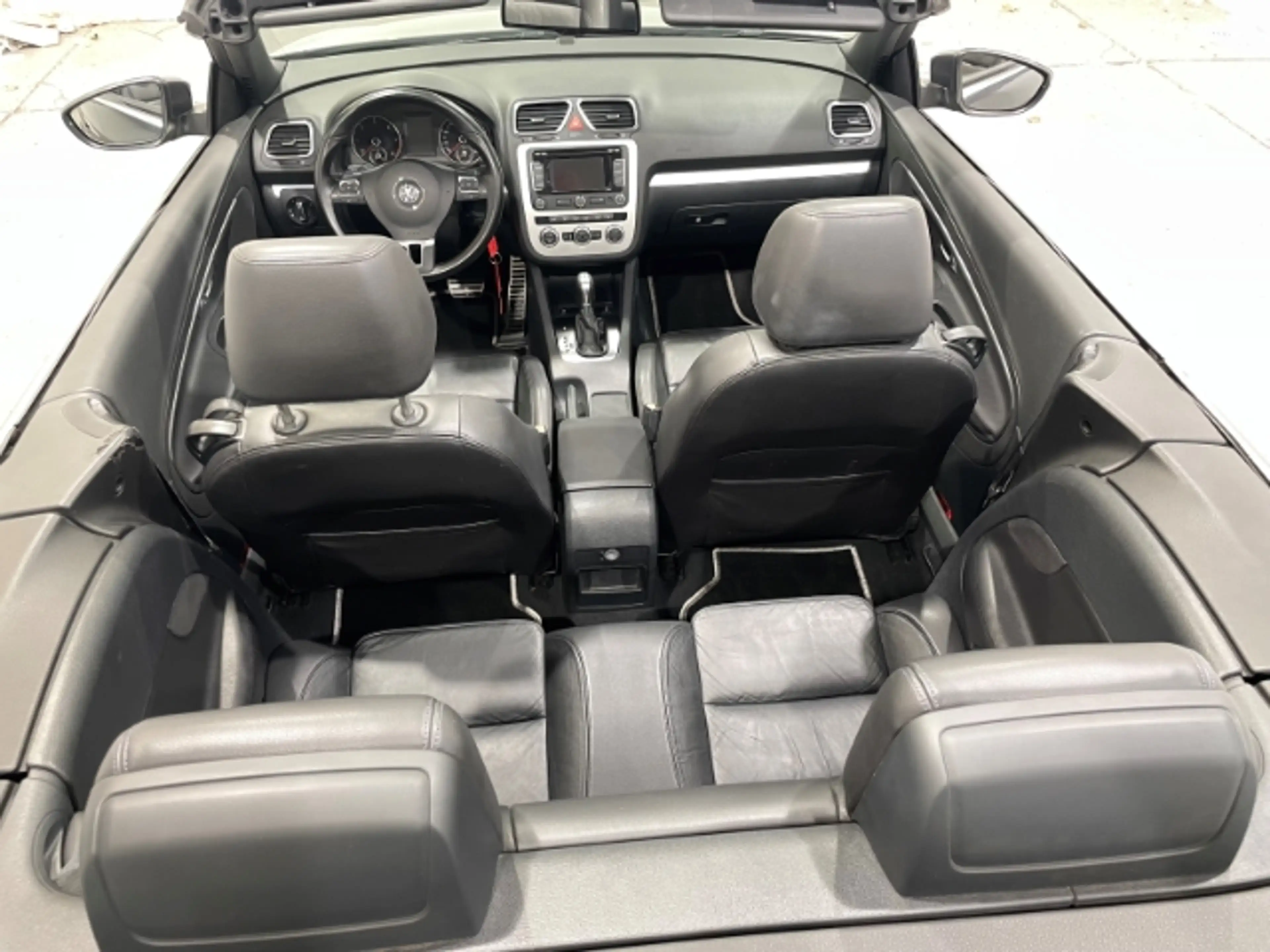 Volkswagen Eos 2.0 TDI DSG Sport & Style Leder Klima PDC — photo 9