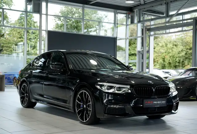 BMW 5 Series view 5
