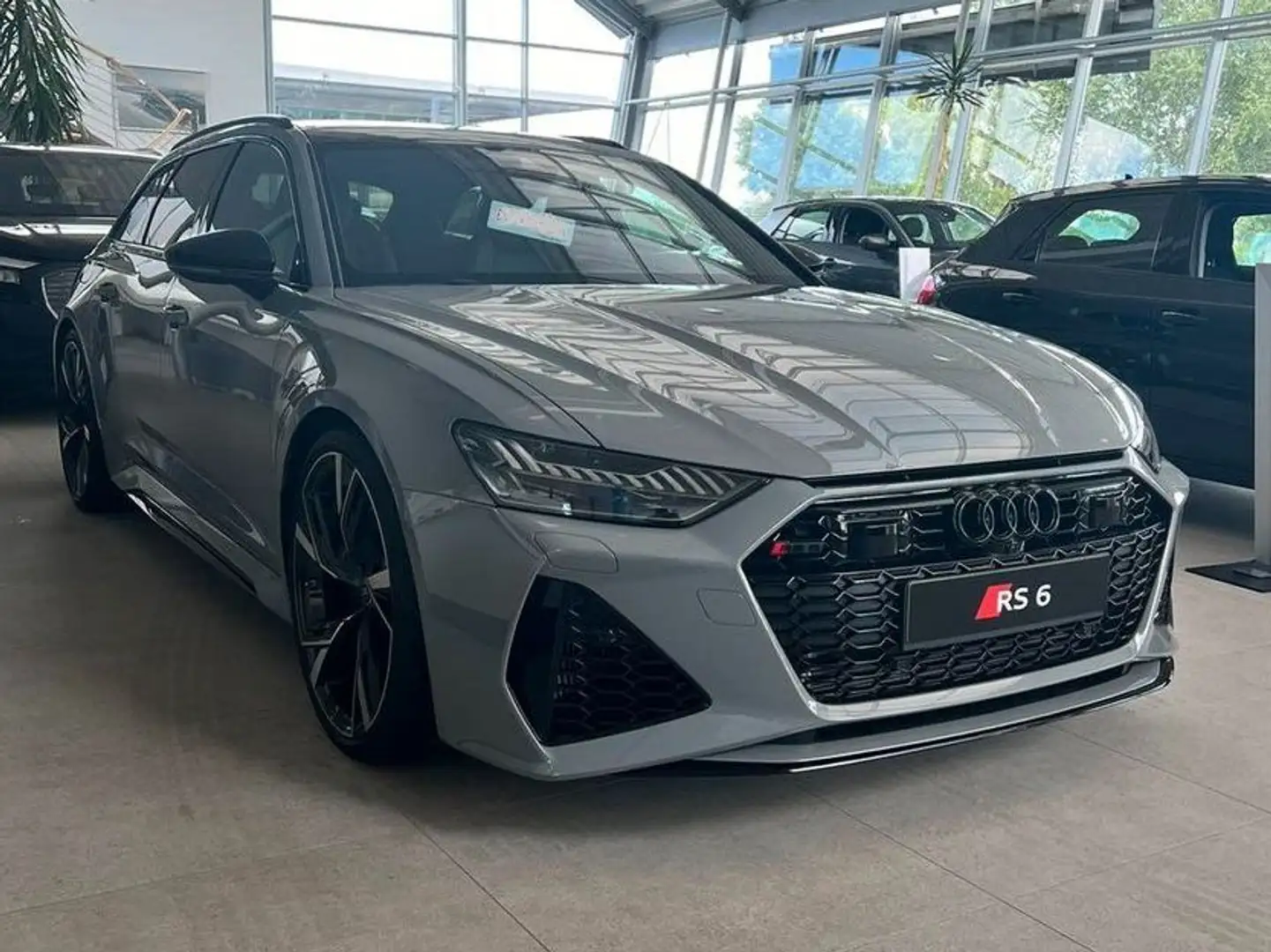 Audi RS6 Avant B&O Head Laser Pano Dynamik Sportabgas Grau - 1