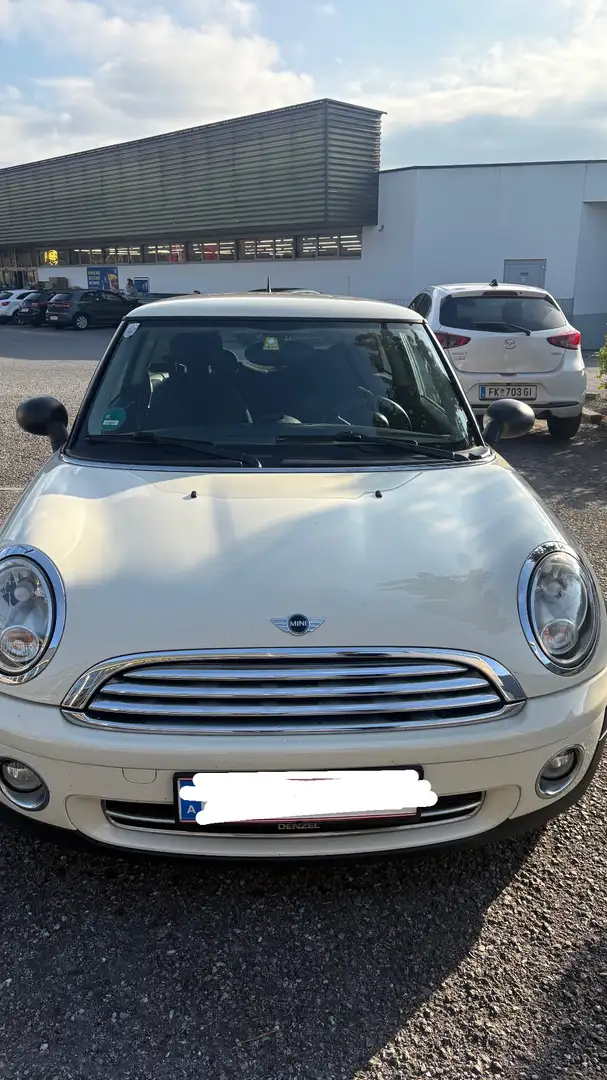 MINI One MINI Mini R56 N16 Klein-/ Kompaktwagen Weiß - 2