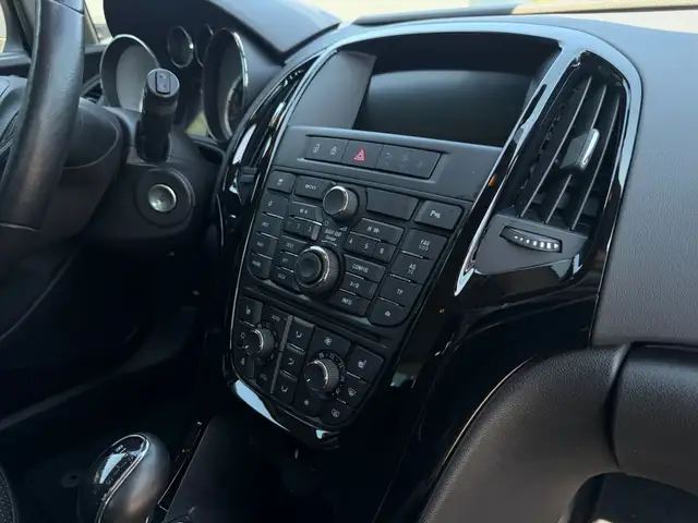 Opel Astra view 15