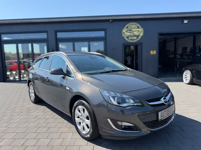 2016 Opel Astra in Grey for sale