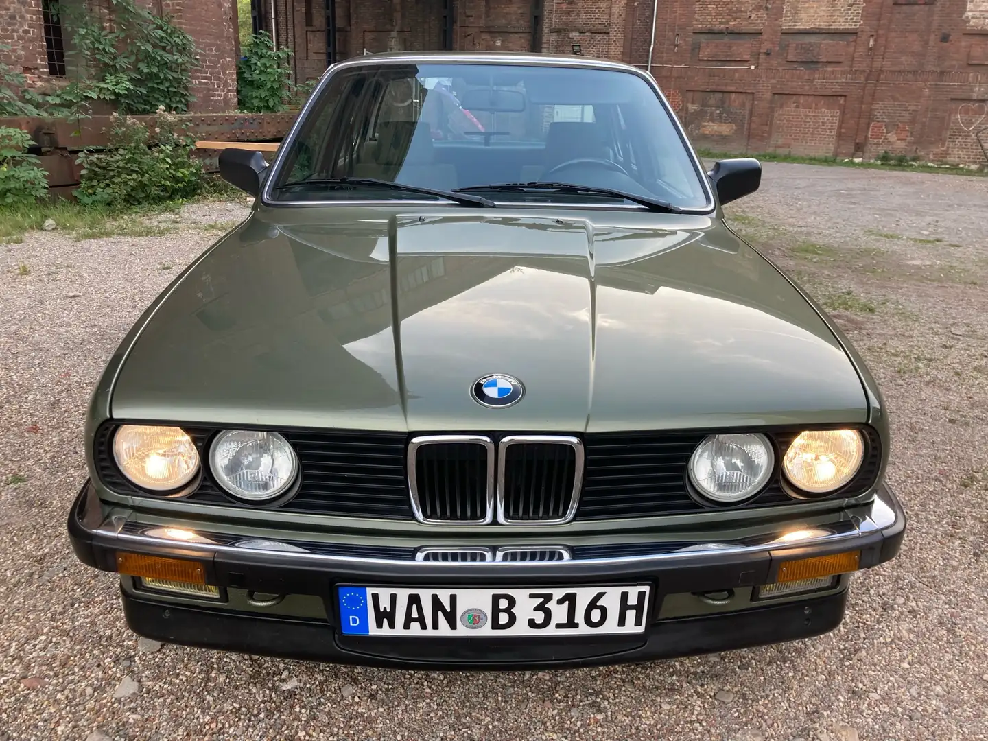 BMW 316 Zelená - 2