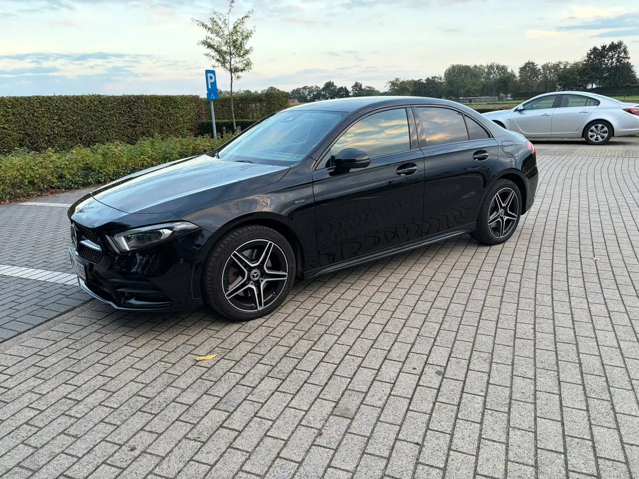 Mercedes-Benz A 250