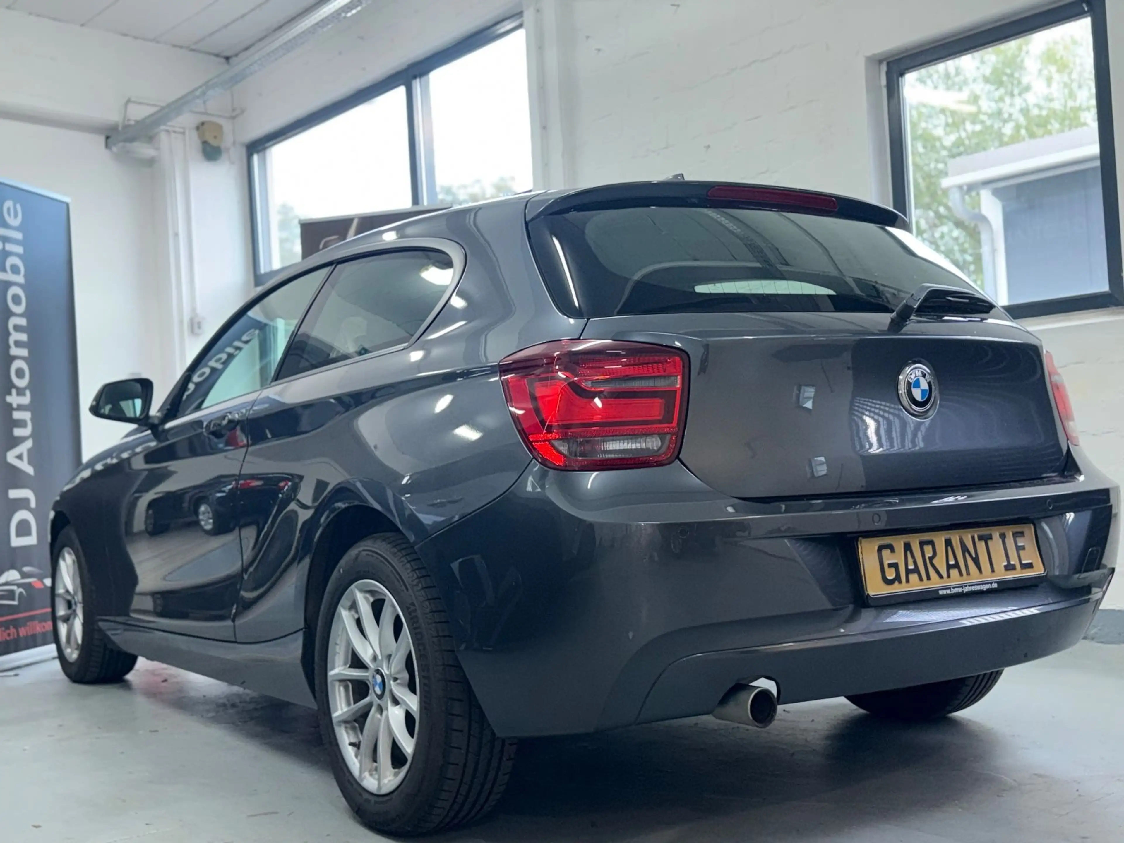BMW 118 d/Automatik/Xenon/1.Hand/143PS/SHZ/PDC — photo 5