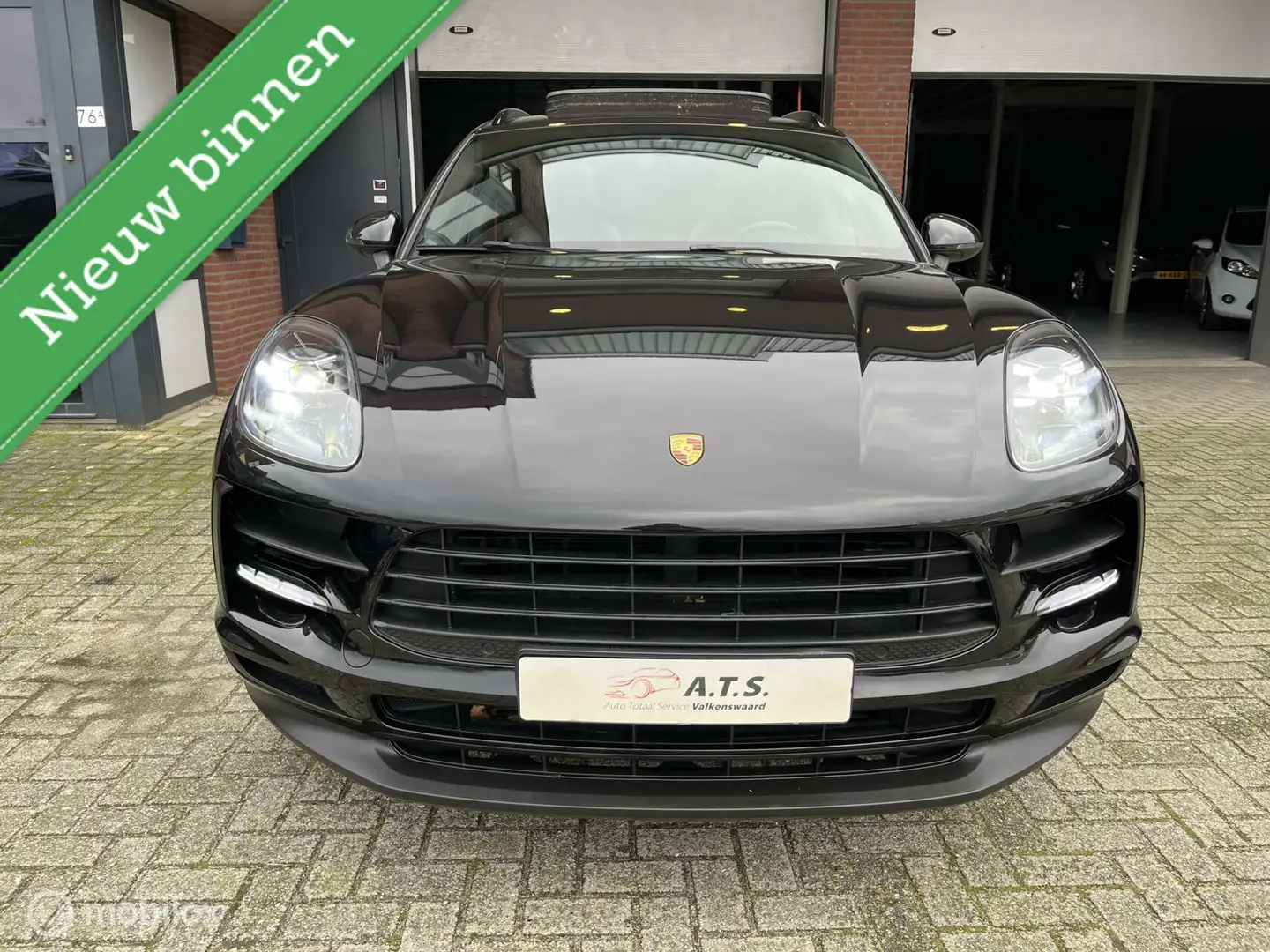 Porsche Macan 2.0 245PK NAVI*PANO-DAK*LED*LEDER*21-INCH LM* Zwart - 2