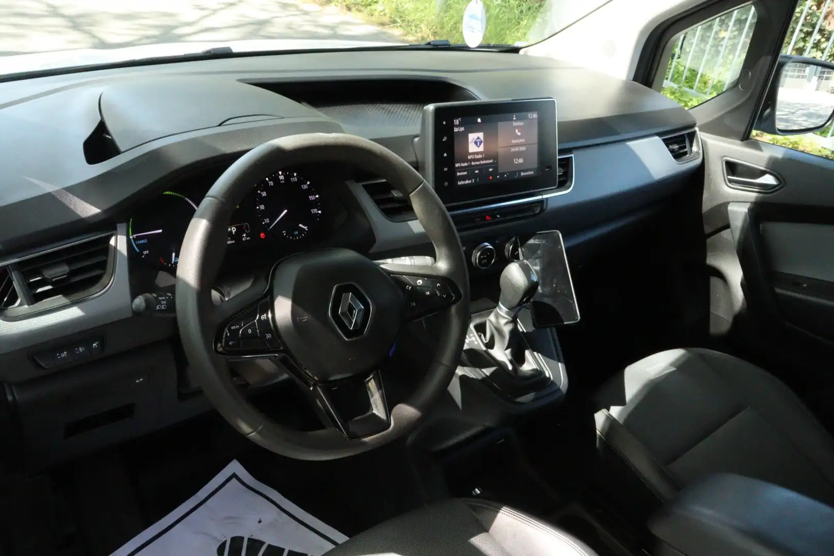 Renault Kangoo E-TECH 44kWh l AIRCO l CLIMA l CAMERA l CRUISE CONTROL Weiß - 2