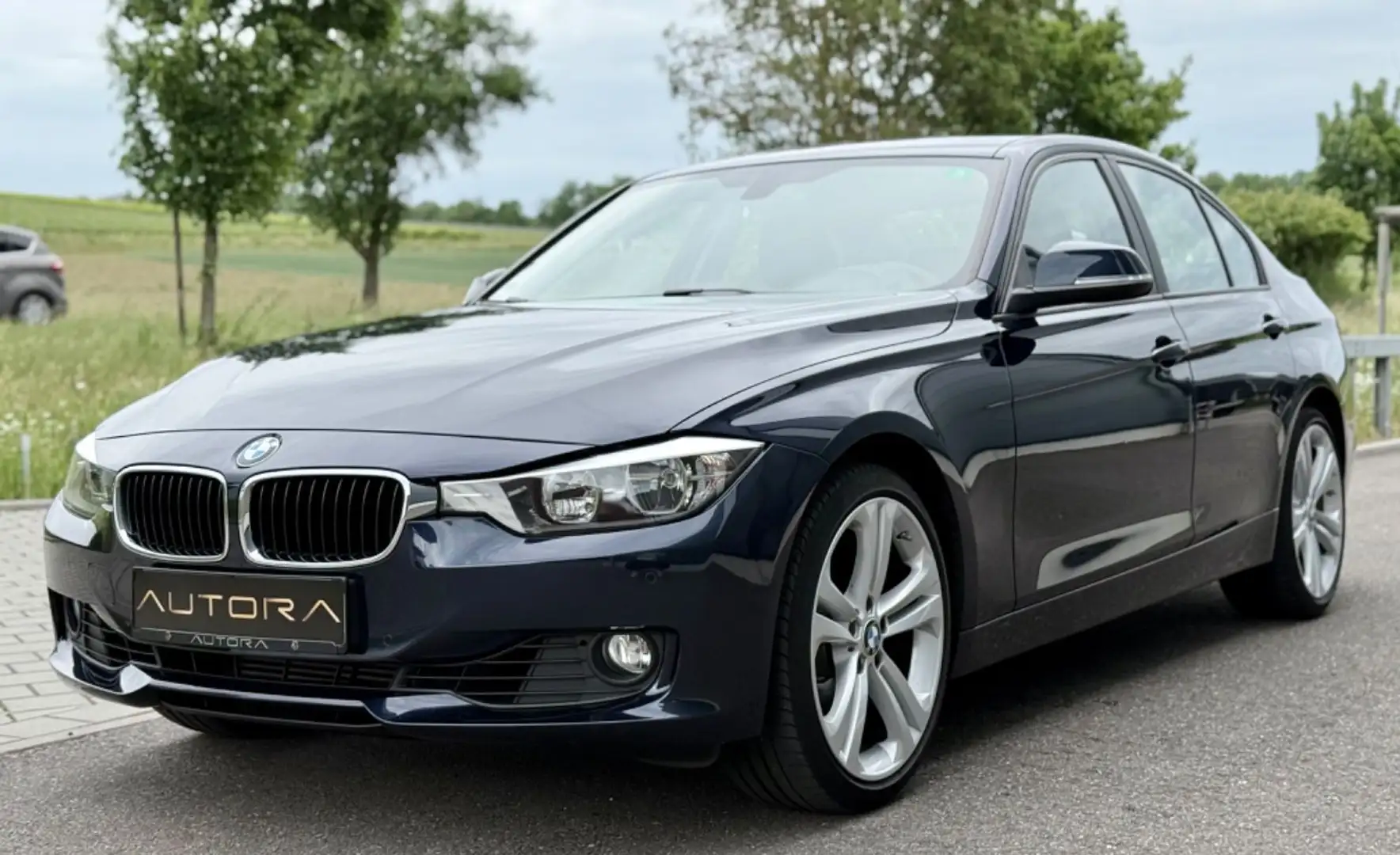BMW 320 i Sport Line|AUTOMATIK|TEMP|SHZ|KLIMAAUTO|EU6 Blau - 2