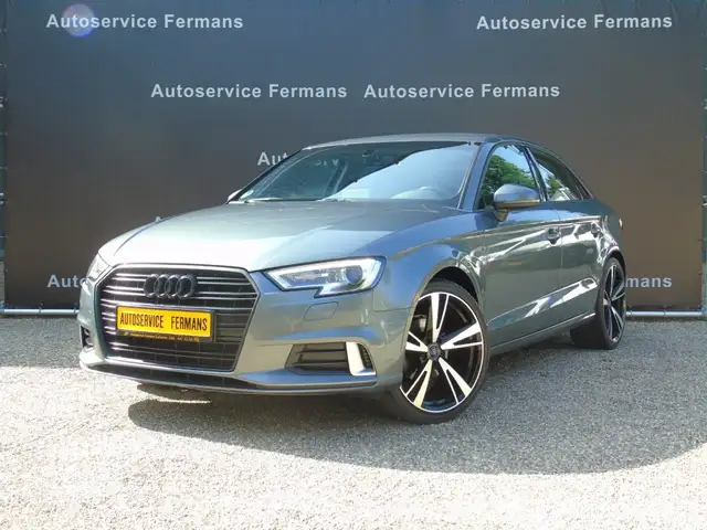 Audi A3 1.5TFSI 150PK Sedan - 2018 - 78DKM - Navi - Xenon