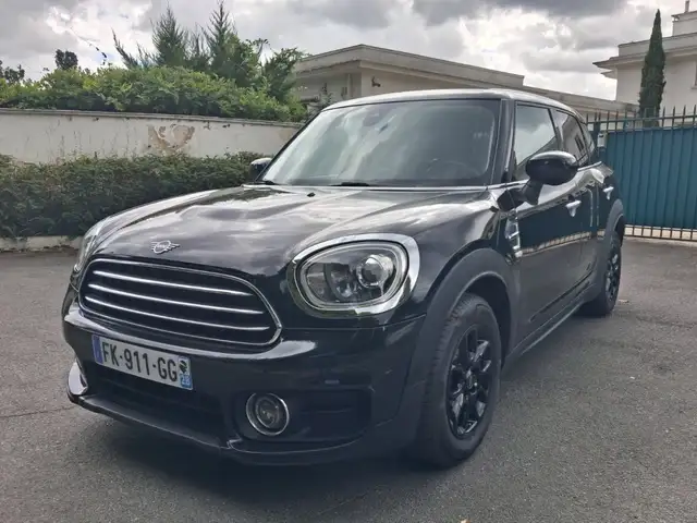 MINI Cooper Countryman ONE 102