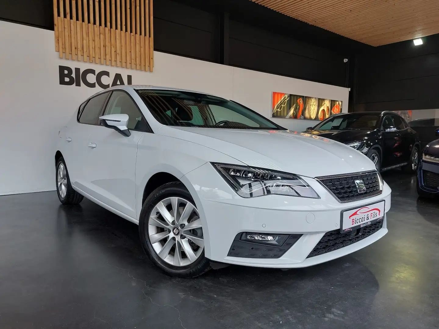 SEAT Leon 1.6 CR TDi Style DSG (EU6.2) Blanc - 2