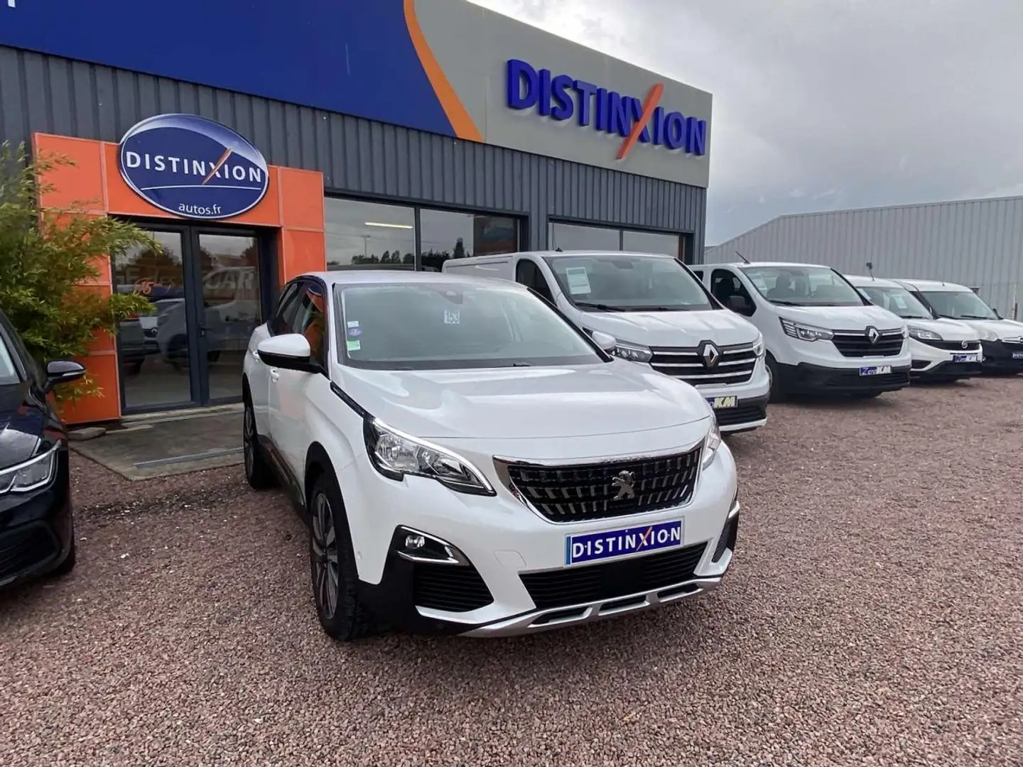 Peugeot 3008 1.2i Pt 12V S\u0026S - 130  Allure Blanc - 2