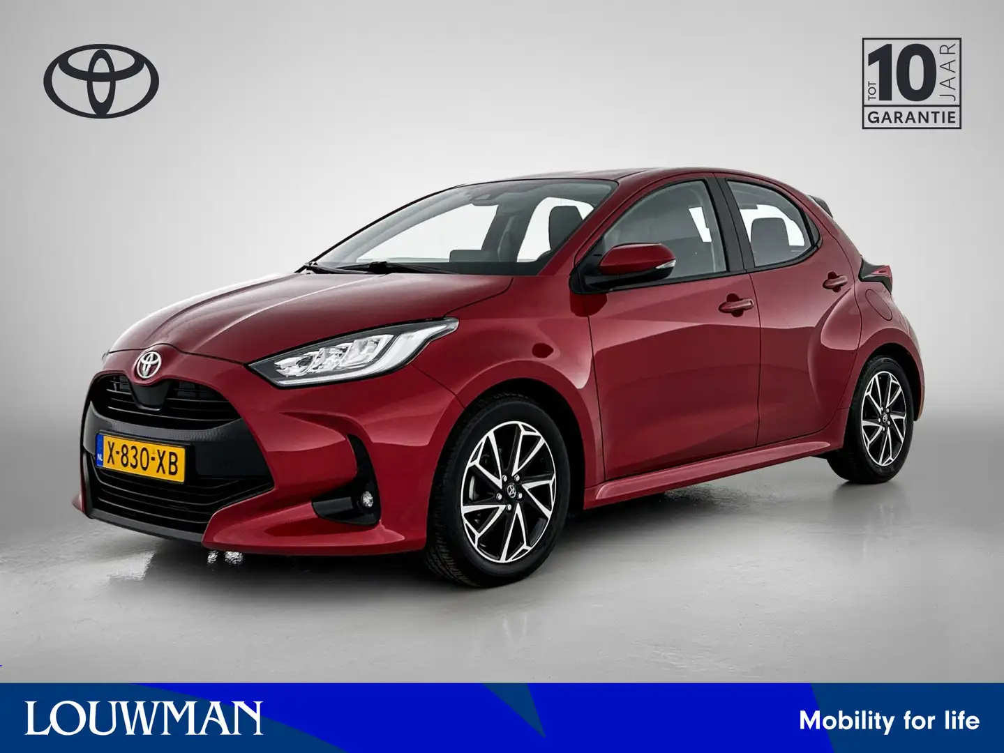 Toyota Yaris 1.5 VVT-i Dynamic | NL-Auto | Apple Carplay /- And Rood - 1