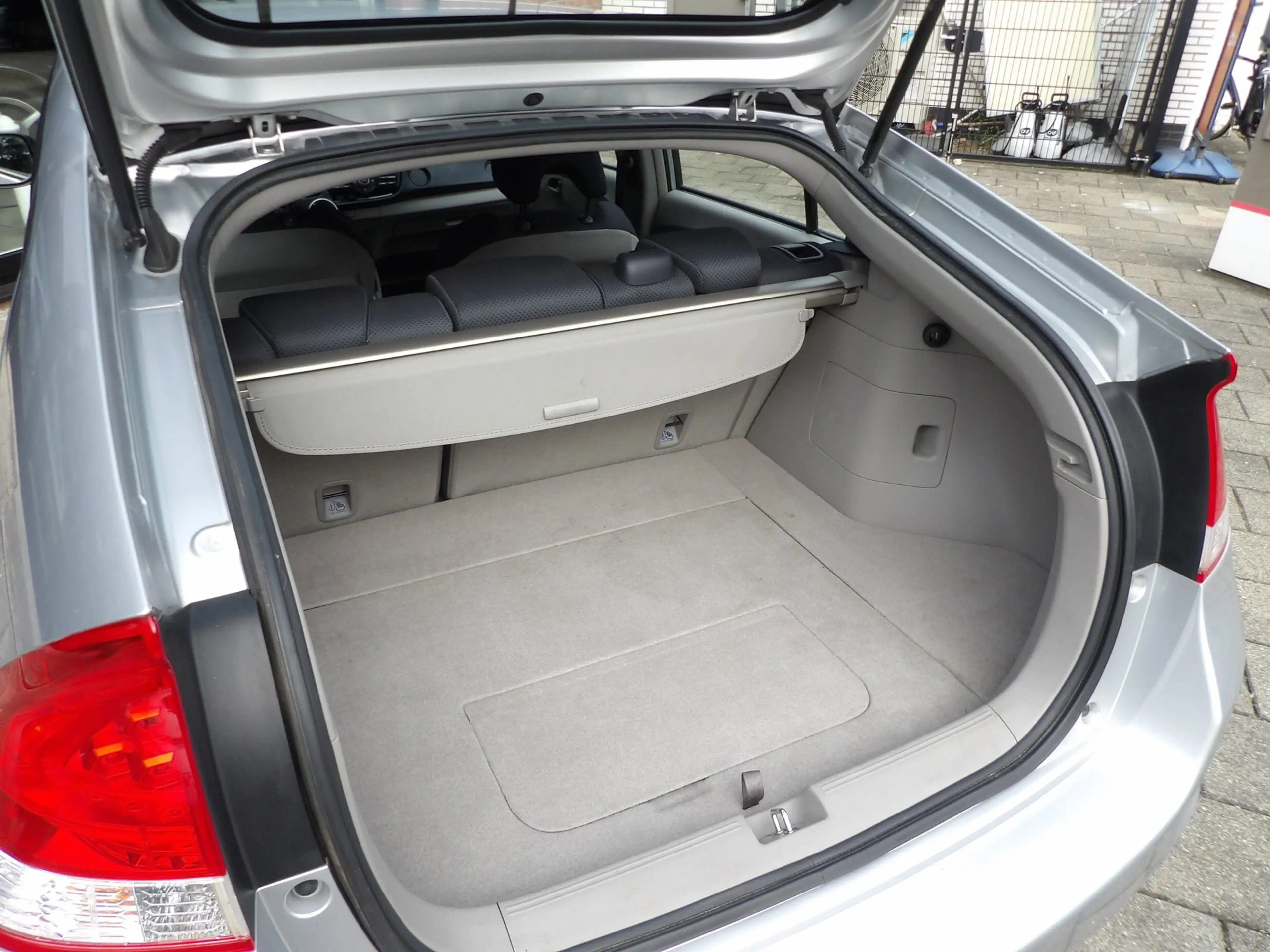 Honda Insight 1.3 Elegance VOLLEDIG ONDERHOUDEN //EERSTE EIGENAA — photo 9