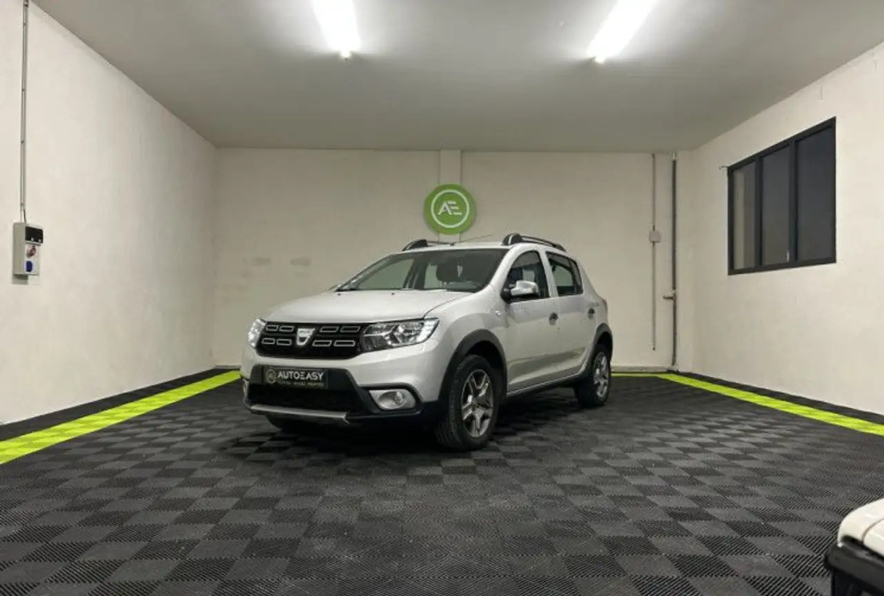 Dacia Sandero 0.9 TCe 90ch Stepway Easy-R