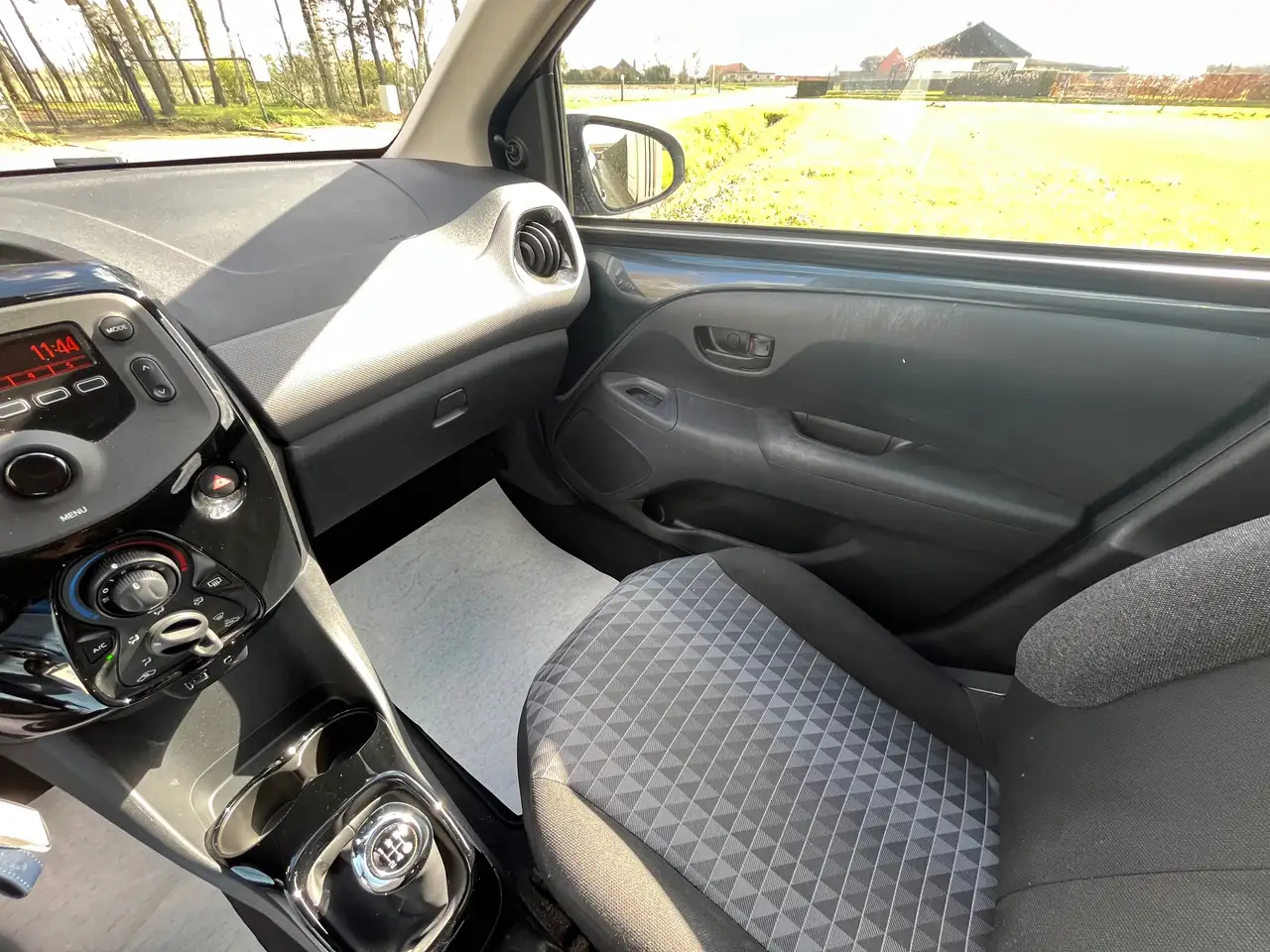 Peugeot 108 2021 10900km Airco/Bluetooth/Usb Garantie!!, миниатюра 12