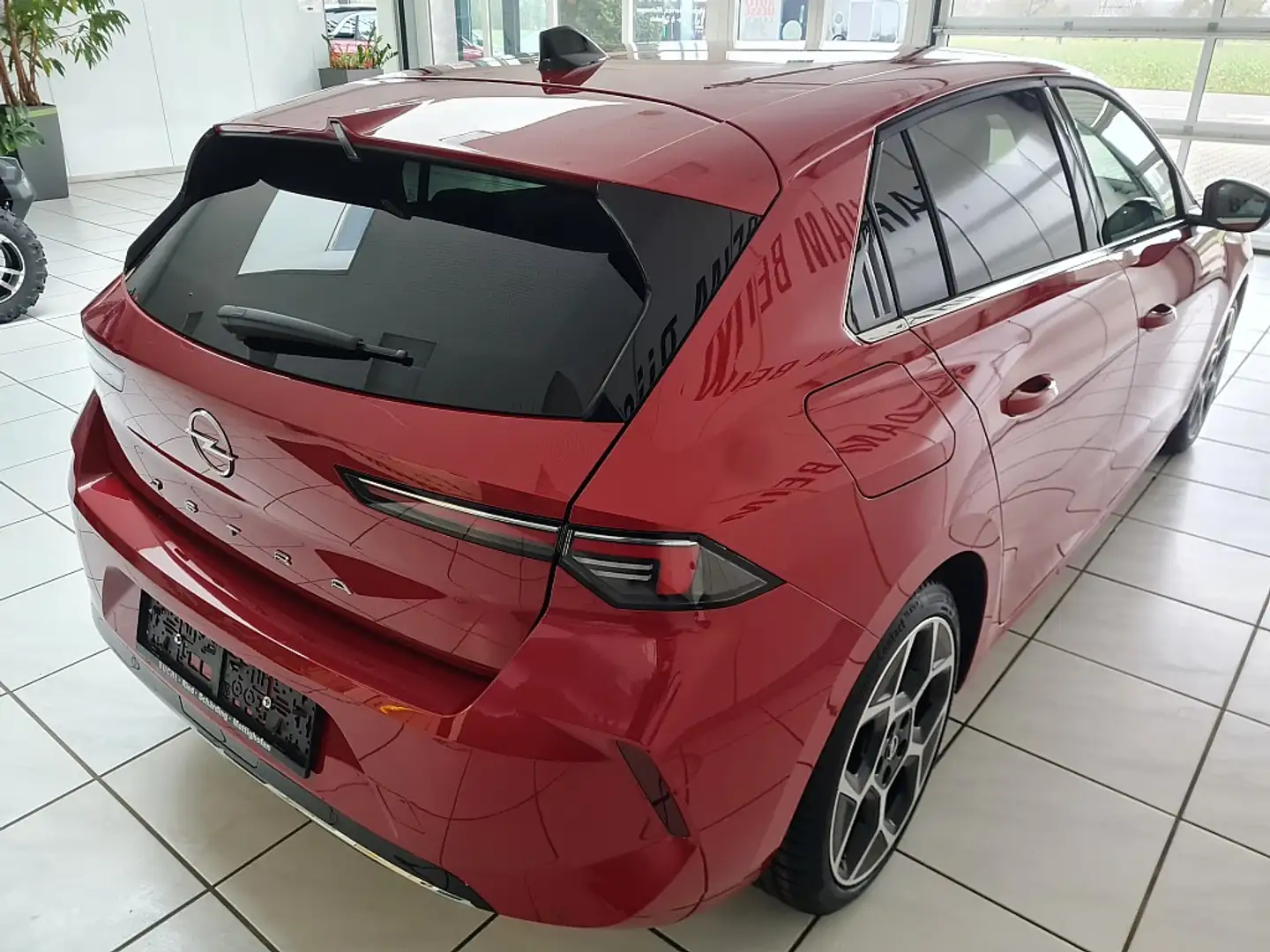 Opel Astra 1,5 CDTI Elegance Aut. Rosso - 2