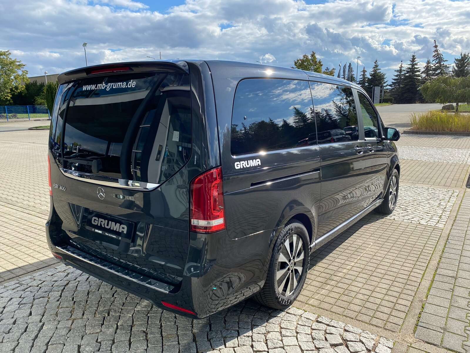 Mercedes-Benz EQV 300
