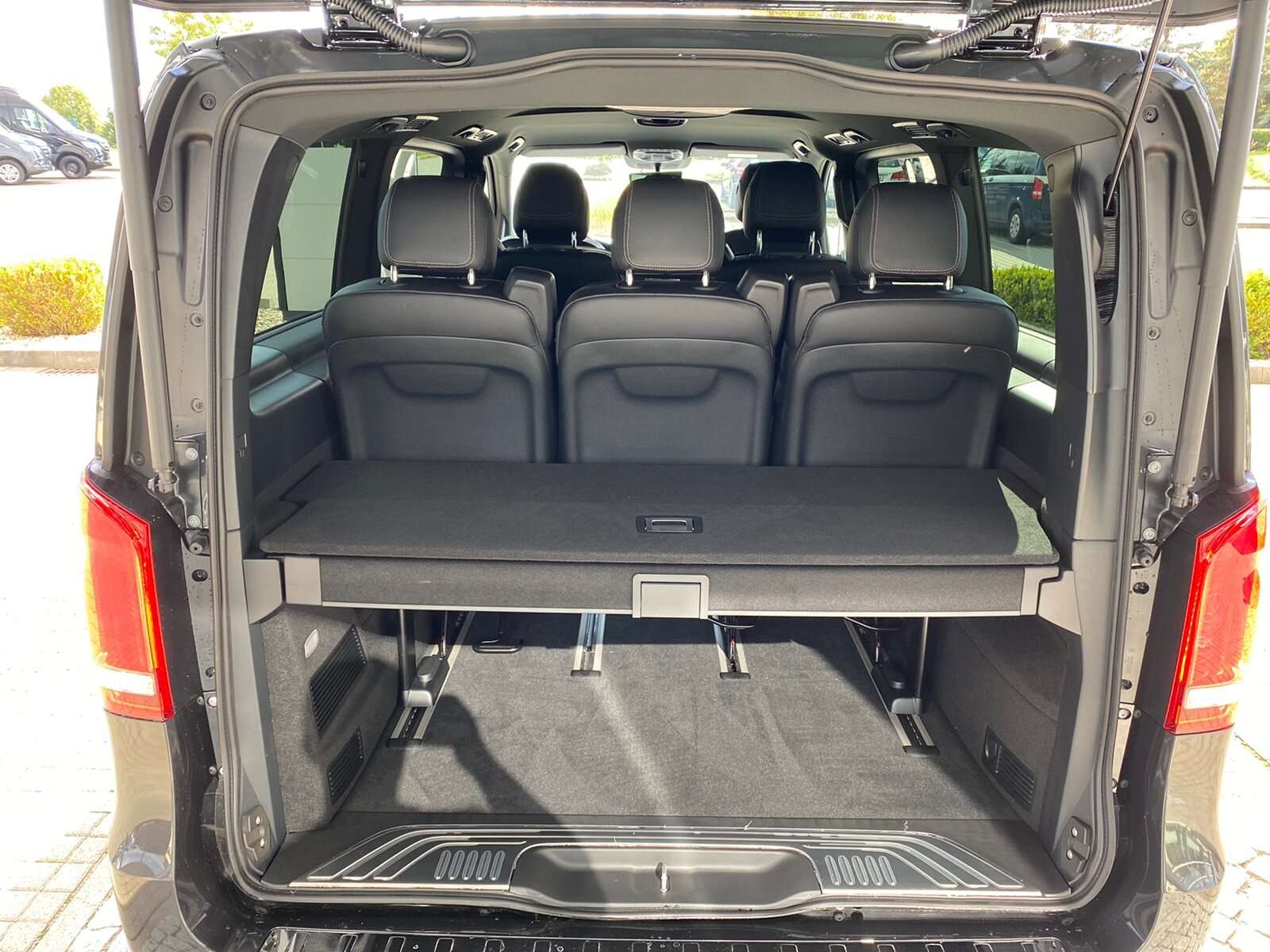 Mercedes-Benz EQV 300
