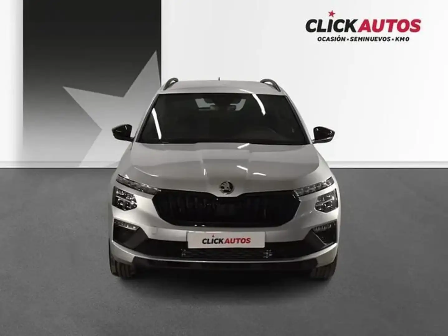 Skoda Kamiq 1.0 TSI Sport DSG7 85kW Plateado - 2