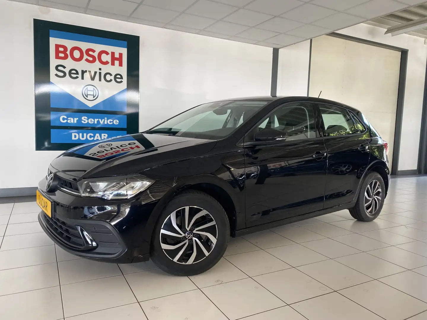 Volkswagen Polo 1.0 TSI Life automaat Apple Carplay Android  /Virt Zwart - 1
