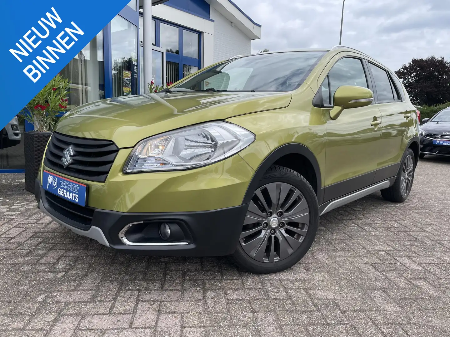 Suzuki SX4 S-Cross 1.6 Exclusive | 17" LM- velgen, Keyless go en entr Groen - 1