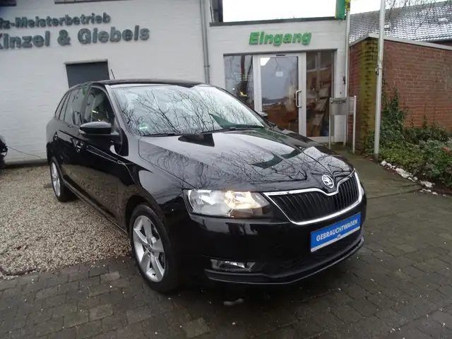 Skoda Rapid/Spaceback Spaceback Cool Edition AHK PDC