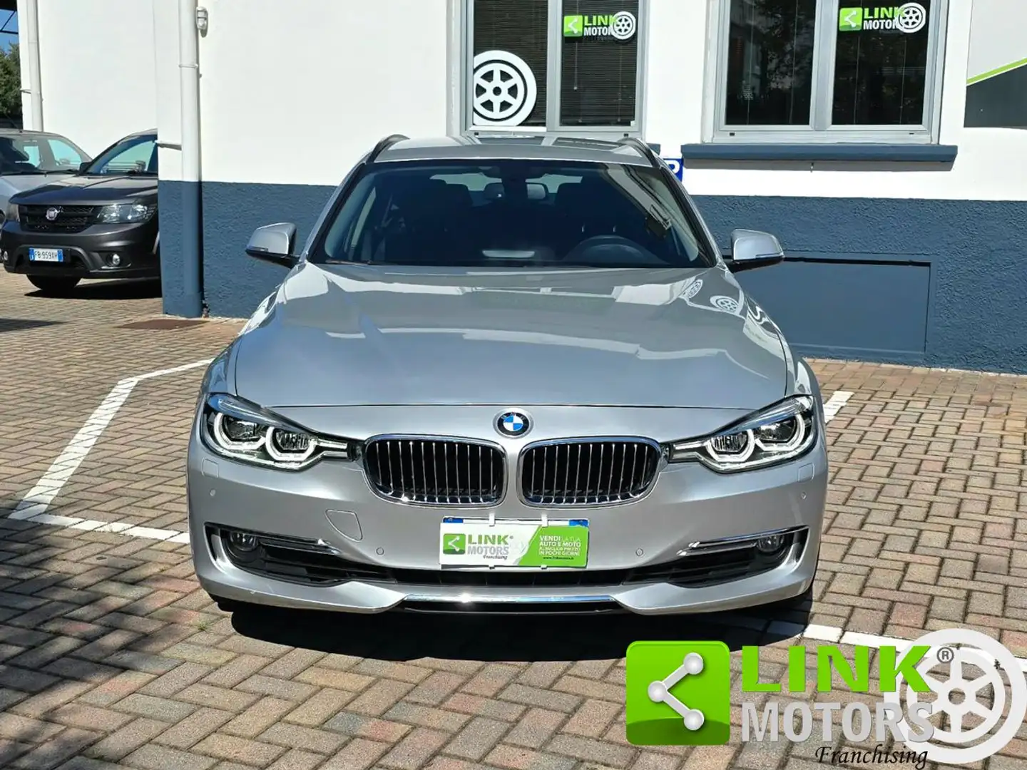 BMW 320 d Touring Business Advantage aut. Argent - 2