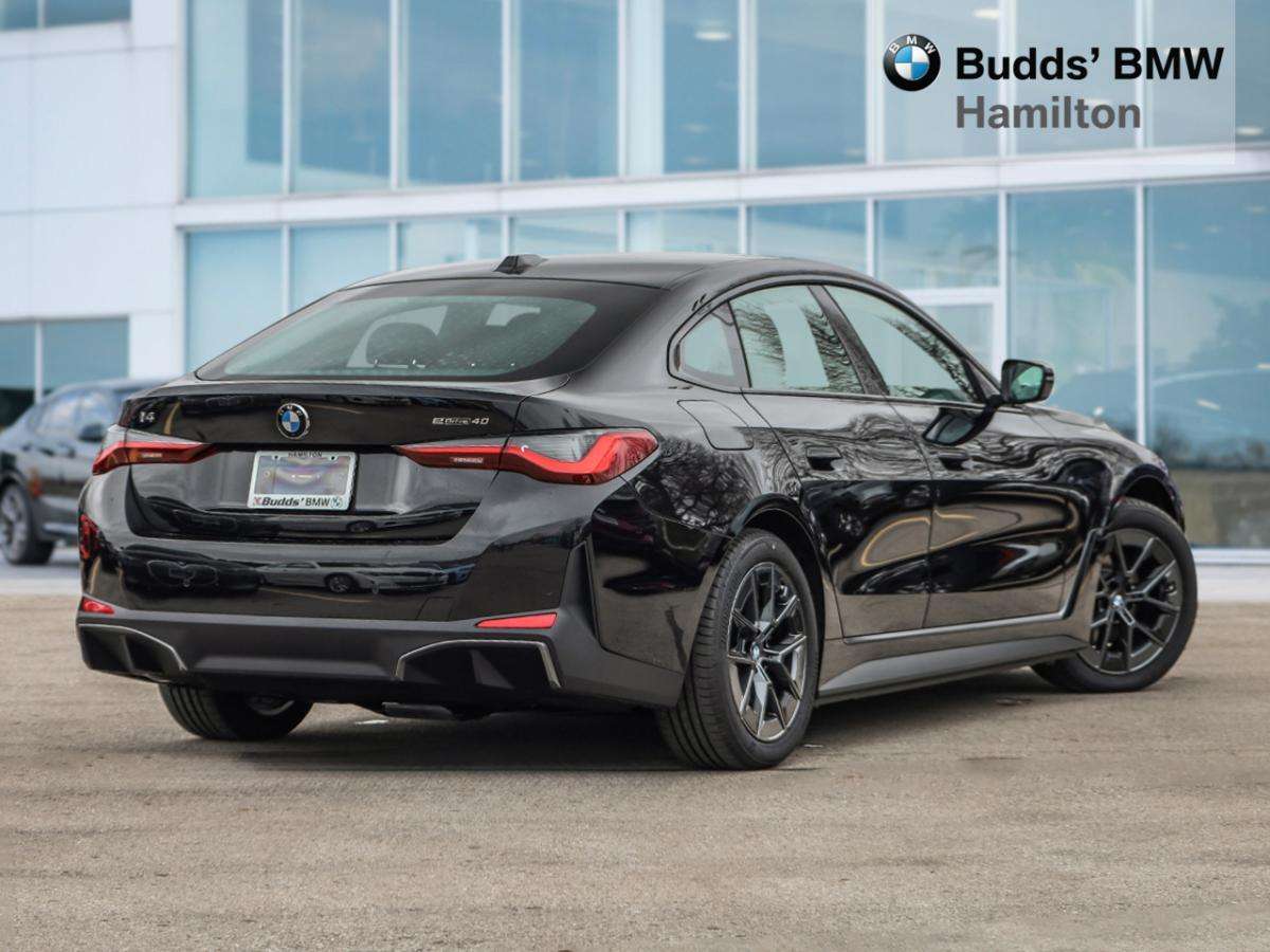 2026 BMW i4 Demo Sale! Lease over 48 m,20,000 km, $3168.00 Due — photo 1