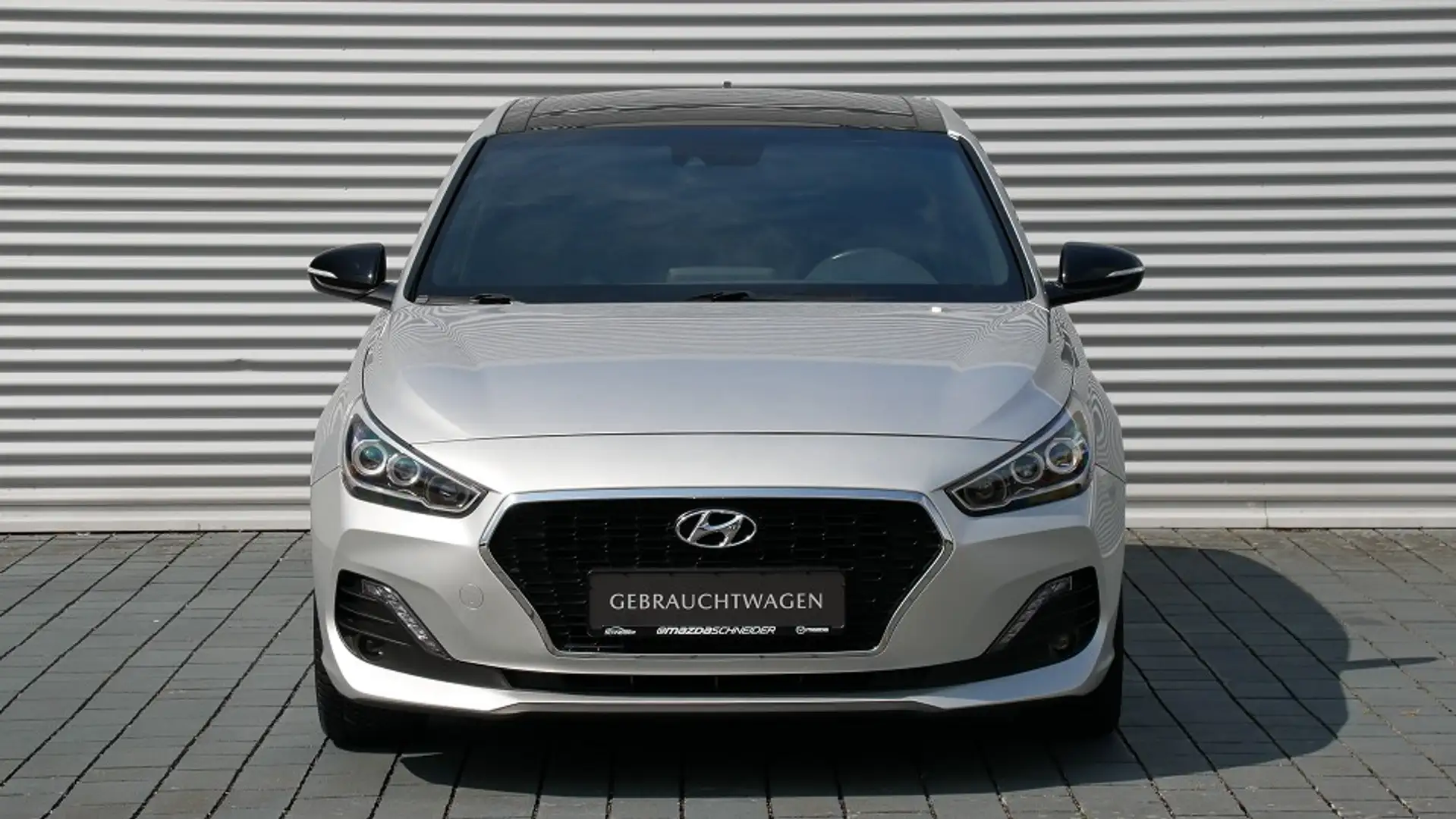 Hyundai i30 1.4 T-GDI Passion+ Pano +Allwetter+ AHK Silber - 2