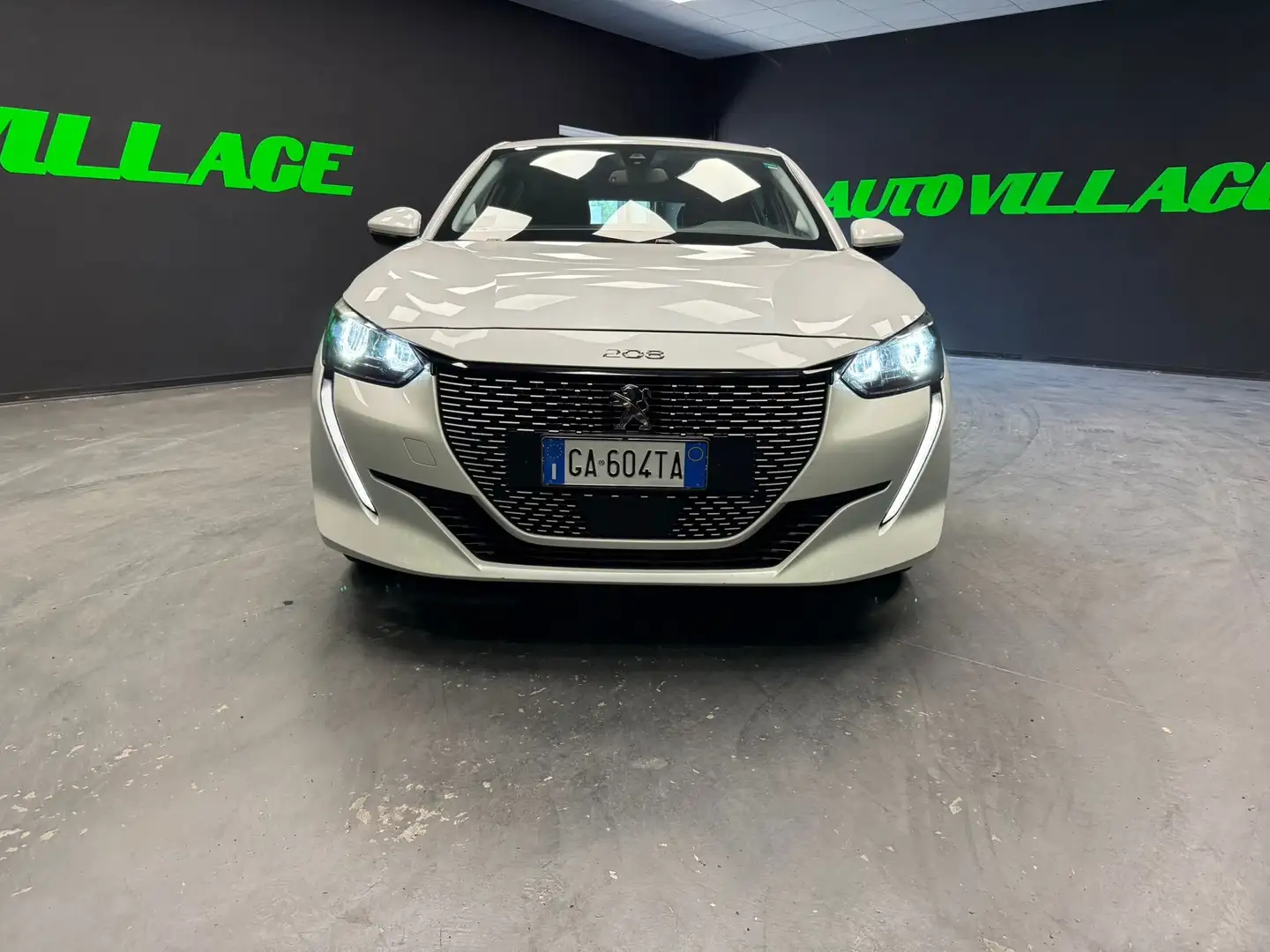 Peugeot 208 208 II 2019 e-208 Allure 100kW Bianco - 2