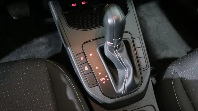 SEAT Ibiza view 4