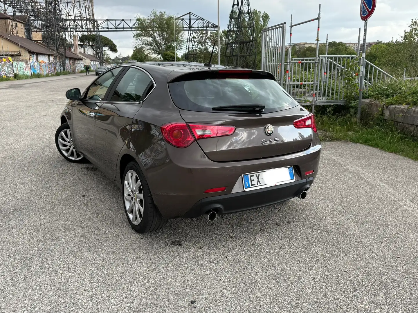 Alfa Romeo Giulietta 2.0 JTDM 16V TCT Sprint - 2