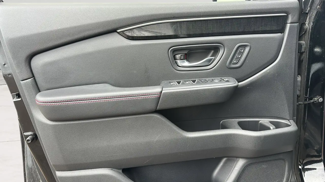 Honda Pilot photo Honda Pilot