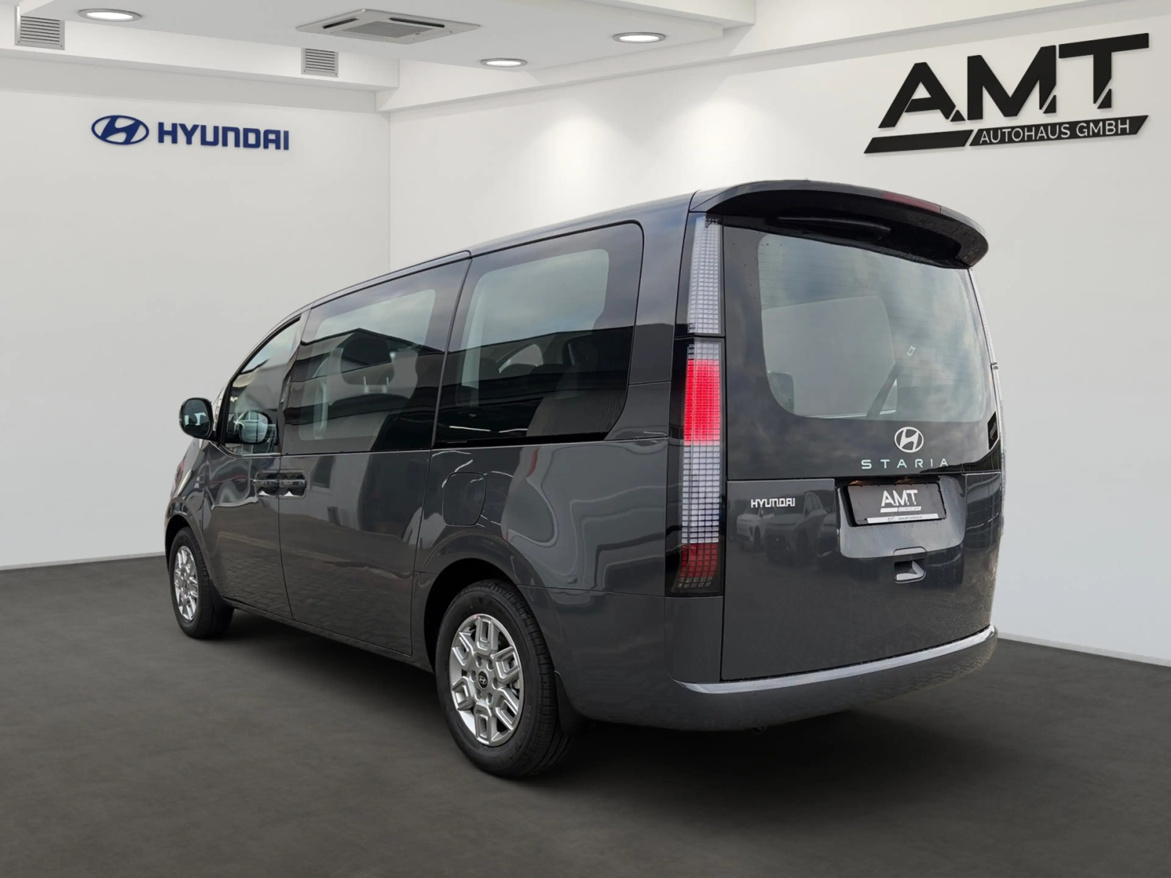 Hyundai STARIA Staria 1.6 T-GDI Hybrid Trend (9-Sitzer)  Navi/LED — photo 4