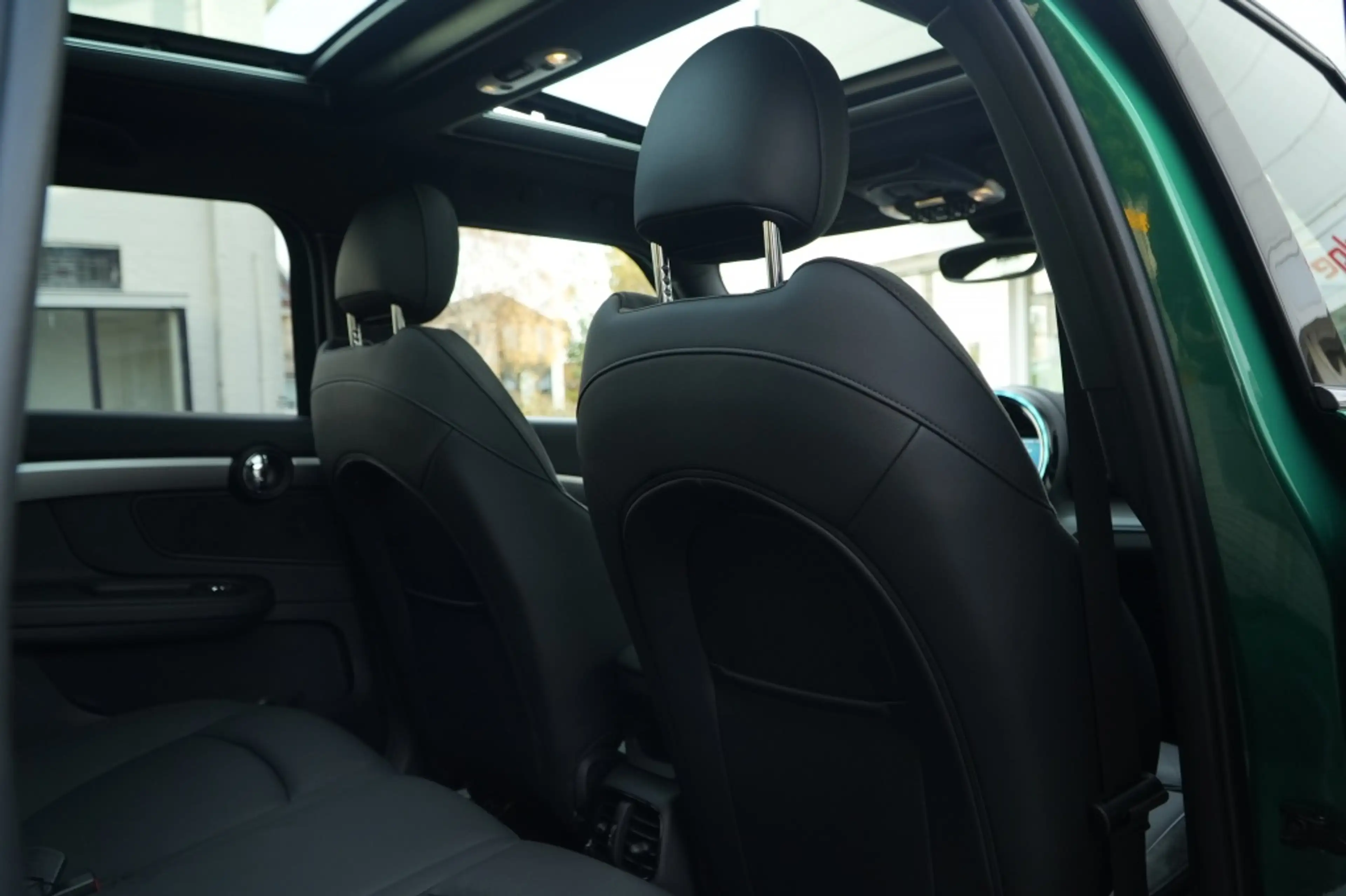 MINI Cooper SE Countryman Mini 2.0 ALL4 I Pano I ACC I Head-up — photo 20