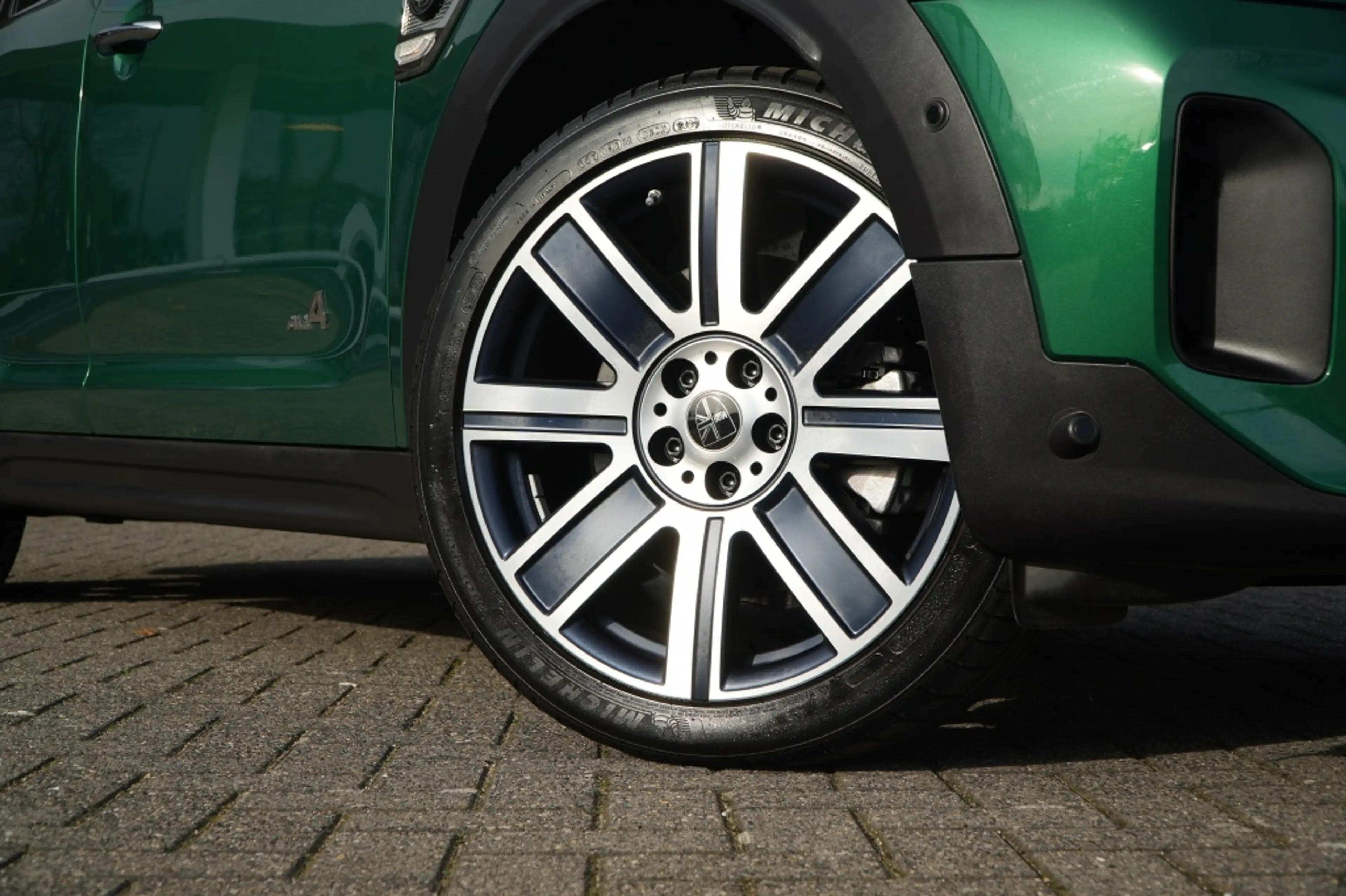 MINI Cooper SE Countryman Mini 2.0 ALL4 I Pano I ACC I Head-up — photo 4