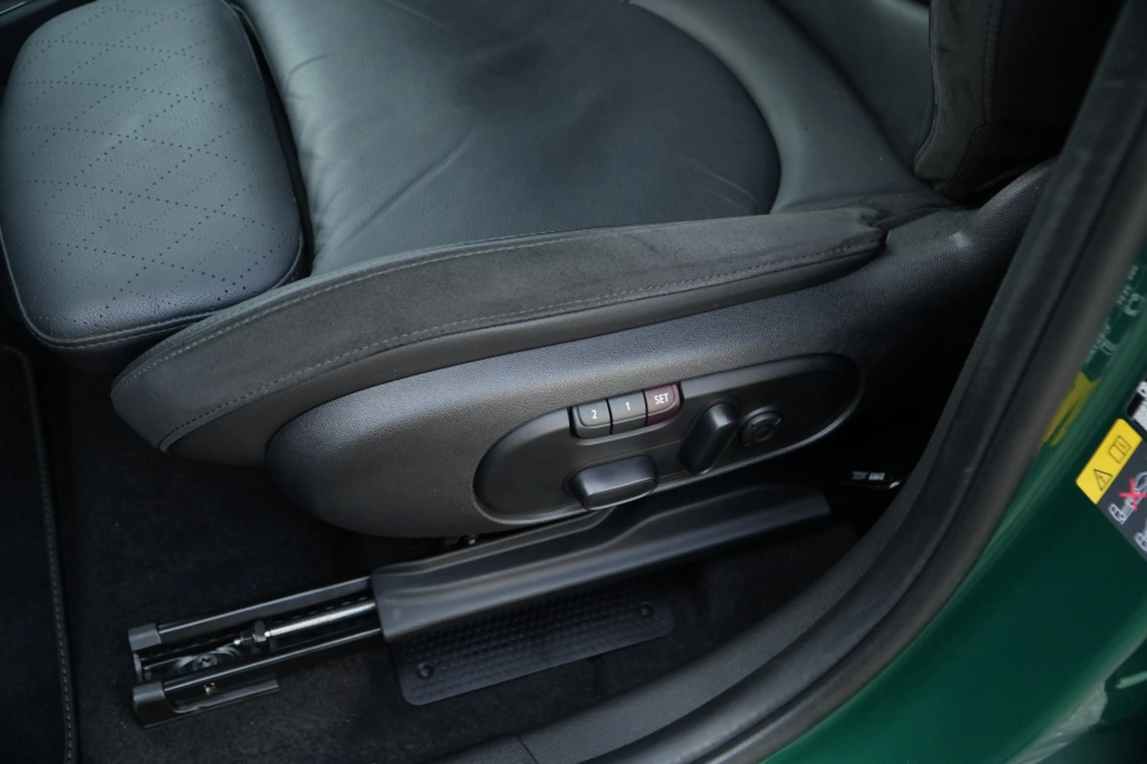 MINI Cooper SE Countryman Mini 2.0 ALL4 I Pano I ACC I Head-up — photo 19
