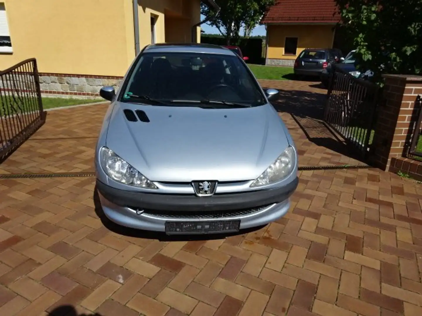 Peugeot 206 206  3-Türer 60 Filou + ohne TüV + Silber - 2