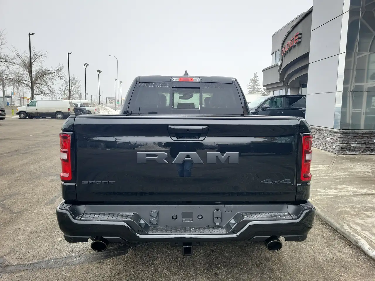 RAM 1500 снимка RAM 1500