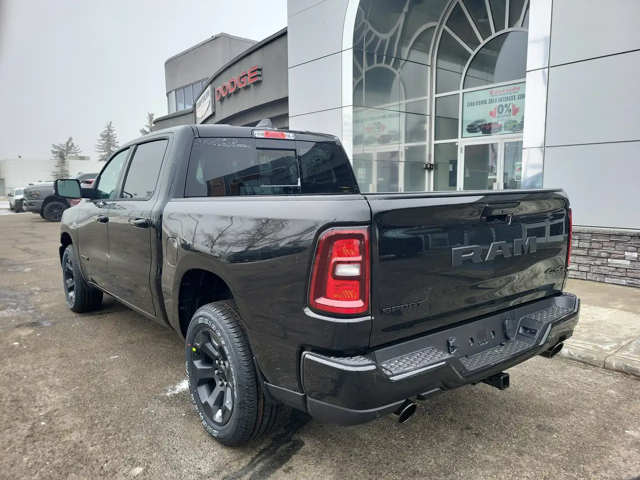 RAM 1500 снимка RAM 1500