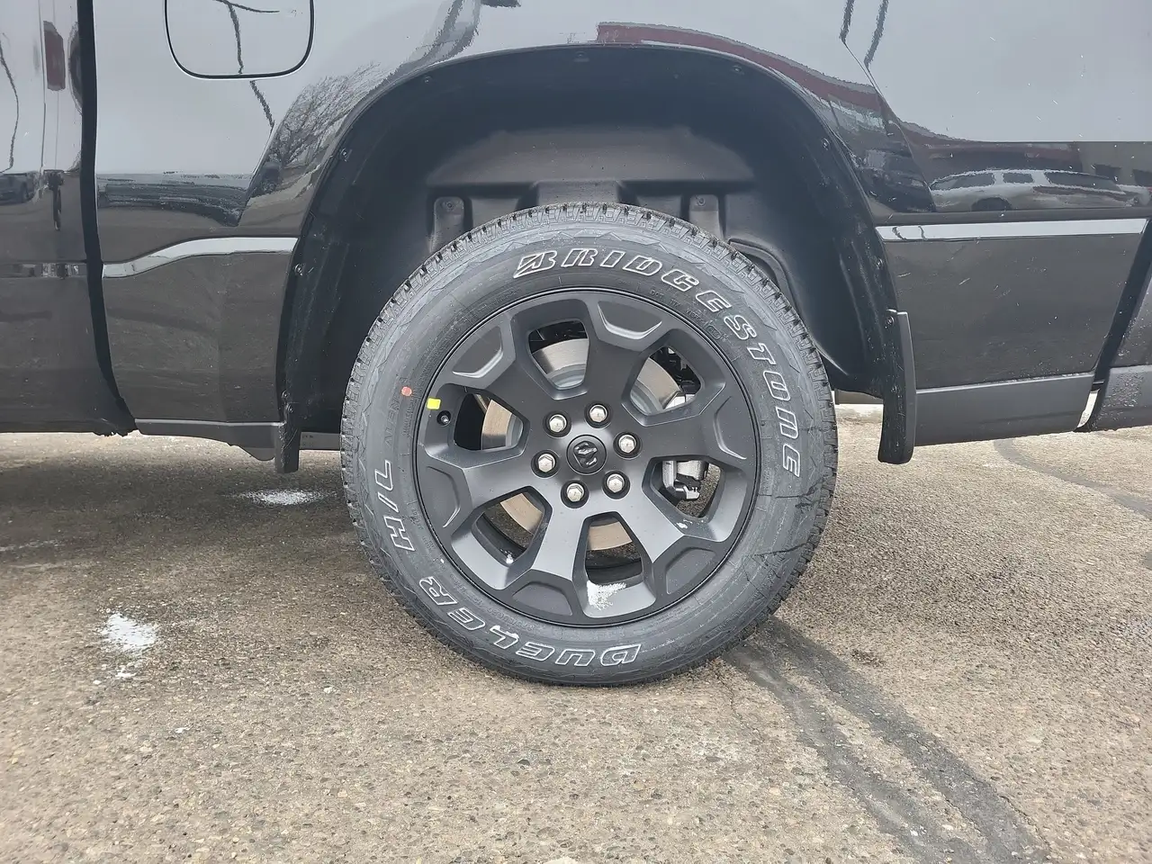 RAM 1500 снимка RAM 1500